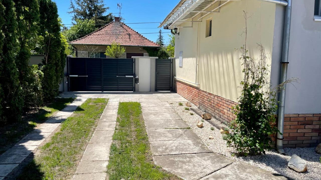 Szin-Haz Apartman (Adults Only) Gyula