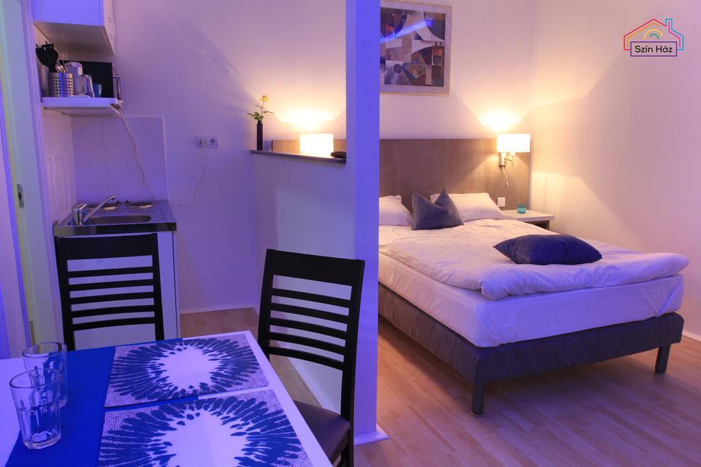 Szin-Haz Apartman (Adults Only) Apartment *